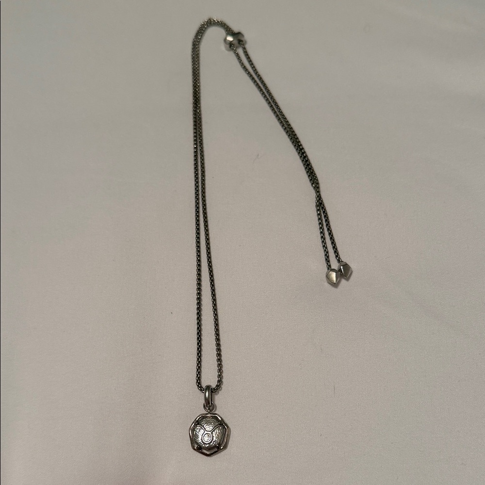 Kendra Scott Taurus‎ charm Silver Pendant Necklace
